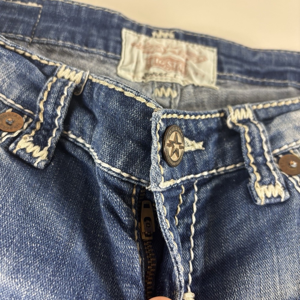 Big Star Jeans Womens 29R Denim Low Rise Sweet Flare Pocket Embroidered - Picture 7 of 16